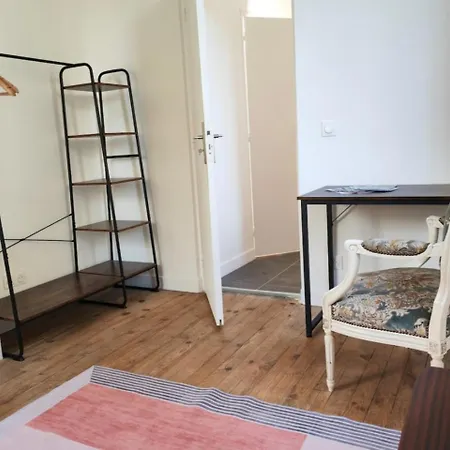 Cozy A Deux Pas De Paris